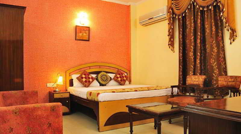 Treebo Paras International Delhi  Bagian luar foto